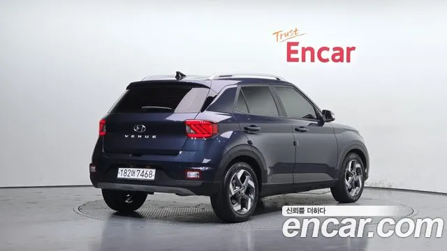 2020 Hyundai Venue 1.6 Modern Sold VIN KMHRB813ELU042949 – front exterior