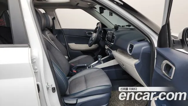2020 Hyundai Venue 1.6 Modern Sold VIN KMHRB813ELU057587 – dashboard