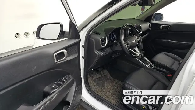 2021 Hyundai Venue 1.6 Modern Sold VIN KMHRB813EMU086707 – front exterior