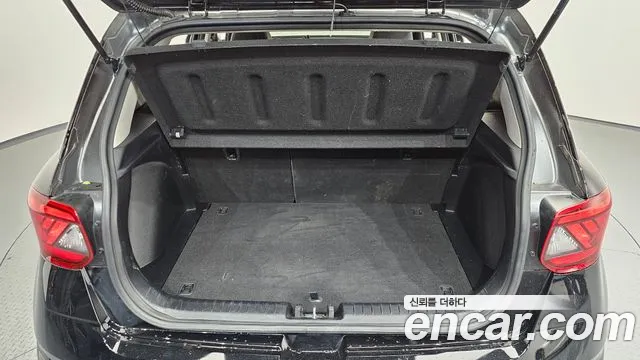 2021 Hyundai Venue 1.6 Modern Sold VIN KMHRB813EMU092654 – undercarriage 2021 Hyundai Venue 1.6 Modern Sold VIN KMHRB813EMU092654 – undercarriage