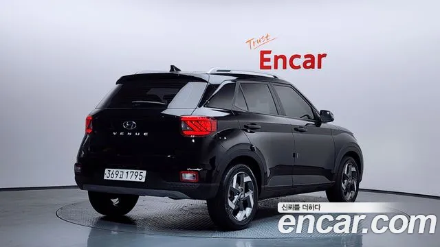 2021 Hyundai Venue 1.6 Modern Sold VIN KMHRB813EMU105855 – exterior detail