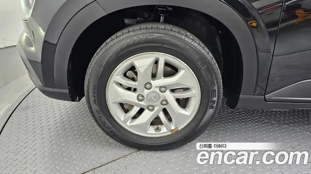 2021 Hyundai Venue 1.6 Modern Sold VIN KMHRB813EMU123349 – rear exterior 2021 Hyundai Venue 1.6 Modern Sold VIN KMHRB813EMU123349 – rear exterior