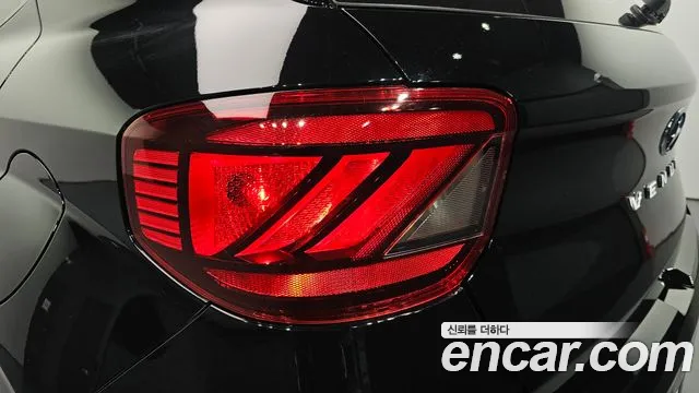 2022 Hyundai Venue 1.6 Modern Plus VIN KMHRB813ENU133837