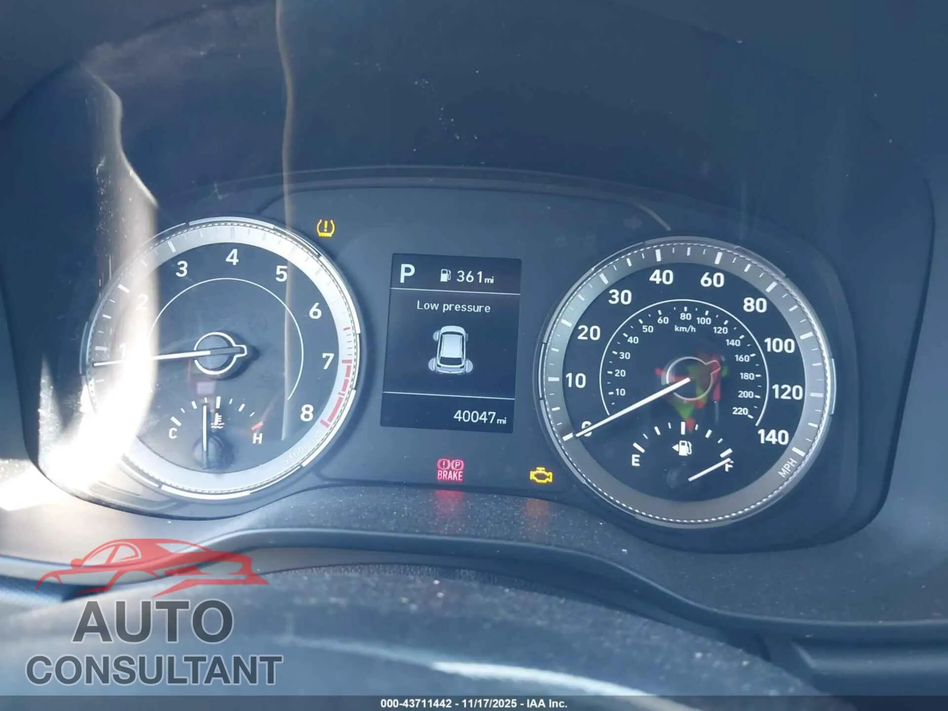 2022 HYUNDAI VENUE Damaged VIN KMHRB8A38NU142942 – exterior detail