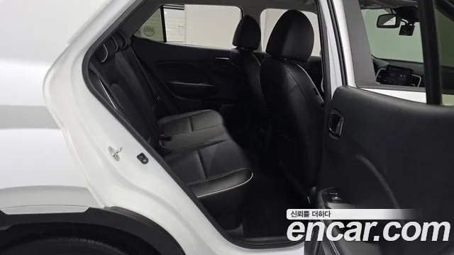 2021 Hyundai Venue 1.6 Flux Sold VIN KMHRC813EMU086941 – rear exterior
