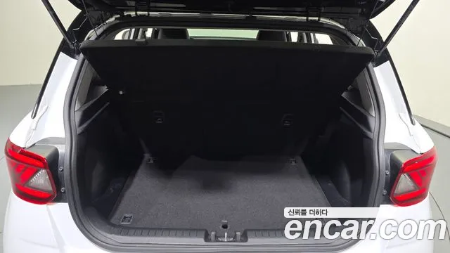 2021 Hyundai Venue 1.6 Flux Sold VIN KMHRC813EMU086941 – dashboard