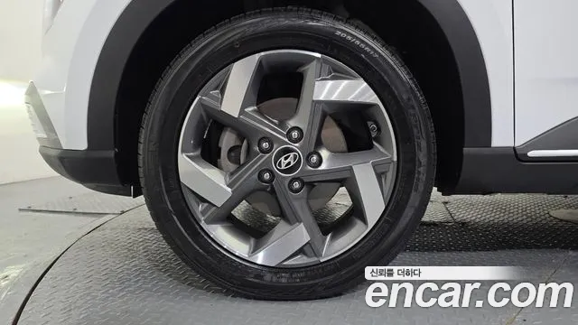 2021 Hyundai Venue 1.6 Flux Sold VIN KMHRC813EMU086941 – exterior detail