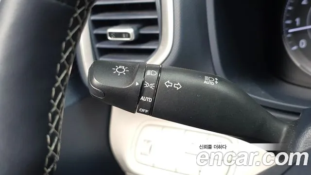 2022 Hyundai Venue 1.6 Flux Sold VIN KMHRC813ENU137841 – front exterior