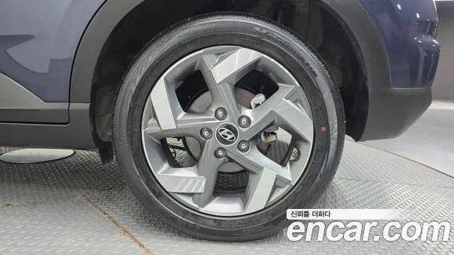 2022 Hyundai Venue 1.6 Flux Sold VIN KMHRC813ENU162136 – side profile 2022 Hyundai Venue 1.6 Flux Sold VIN KMHRC813ENU162136 – side profile