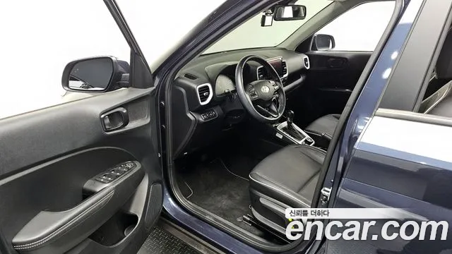 2023 Hyundai Venue 1.6 Flux Sold VIN KMHRC813EPU254038 – interior seats