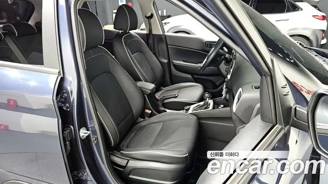 2023 Hyundai Venue 1.6 Flux Sold VIN KMHRC813EPU254038 – photo 21