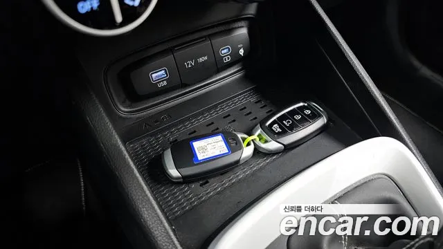 2023 Hyundai Venue 1.6 Flux Sold VIN KMHRC813EPU254038 – photo 29