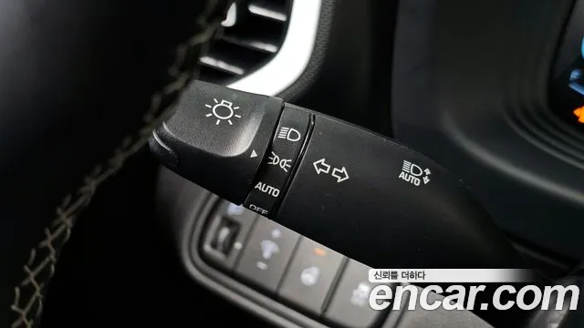 2023 Hyundai Venue 1.6 Flux Sold VIN KMHRC813EPU254038 – photo 30