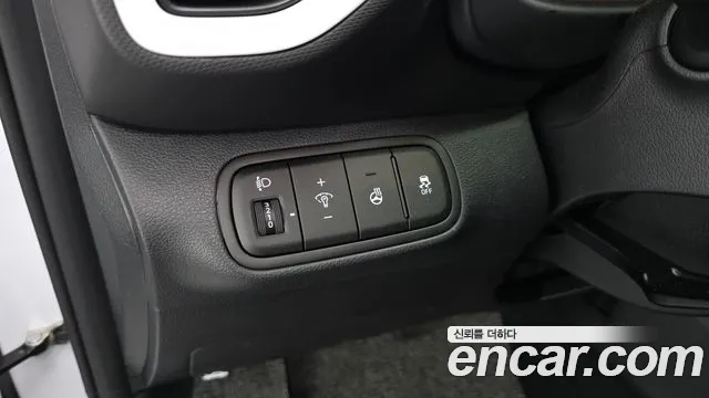 2026 Hyundai Venue 1.6 Flux Sold VIN KMHRC813ETU415780 – dashboard