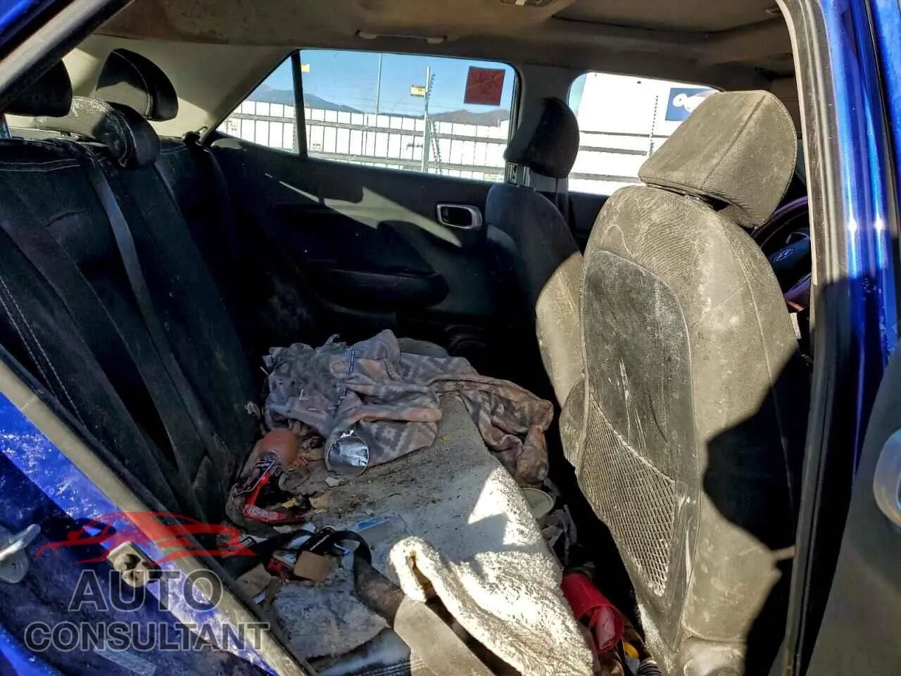 2023 HYUNDAI VENUE Damaged VIN KMHRC8A39PU218202 – odometer reading