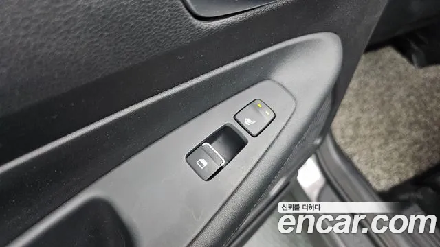2022 Hyundai The New Santa Fe Hev 1.6 2wd Sold VIN KMHS2811BNU055190 – front exterior