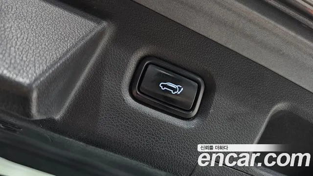 2019 Hyundai Santa Fe TM Diesel 2.0 2WD Sold VIN KMHS281BBKU001990 – undercarriage
