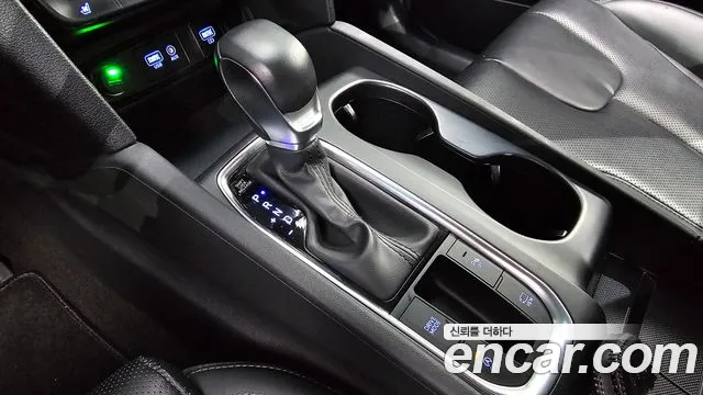 2019 Hyundai Santa Fe TM Diesel 2.0 2WD Sold VIN KMHS281BBKU058801 – interior seats