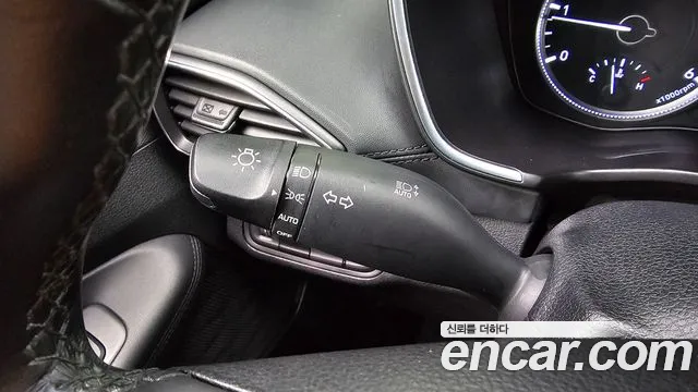 2019 Hyundai Santa Fe TM Diesel 2.0 2WD Sold VIN KMHS281BBKU058801 – engine bay