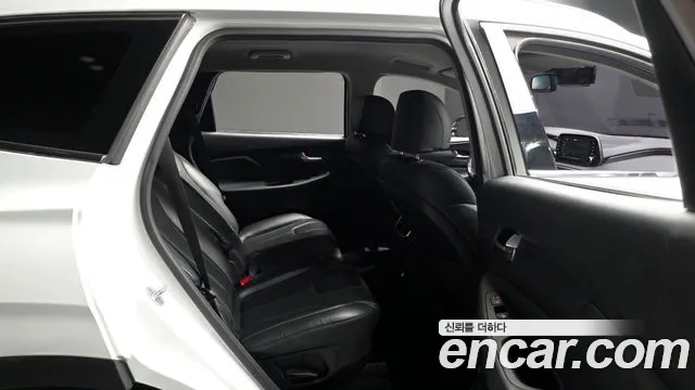 2019 Hyundai Santa Fe TM Diesel 2.0 2WD Sold VIN KMHS281BBKU077721 – engine bay