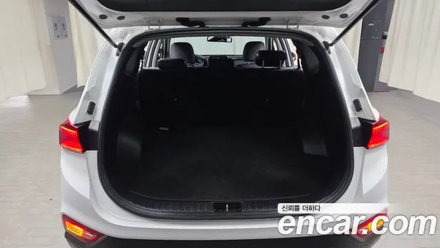 2019 Hyundai Santa Fe TM Diesel 2.0 2WD Sold VIN KMHS281BBKU114093 – rear exterior