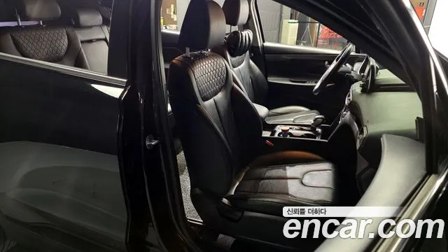2019 Hyundai Santa Fe TM Diesel 2.0 2WD Sold VIN KMHS281BBKU122073 – trunk area
