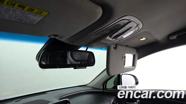 2019 Hyundai Santa Fe TM Diesel 2.0 2WD Sold VIN KMHS281BBKU139592 – trunk area