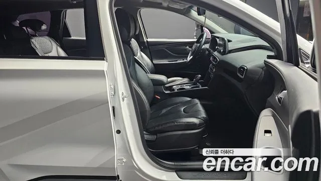 2020 Hyundai Santa Fe TM Diesel 2.0 2WD Sold VIN KMHS281BBLU222388 – side profile
