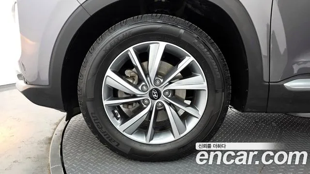 2020 Hyundai Santa Fe TM Diesel 2.0 2WD Sold VIN KMHS281BBLU246174 – trunk area
