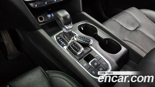 2020 Hyundai Santa Fe TM Diesel 2.0 2WD Sold VIN KMHS281BBLU251625 – trunk area