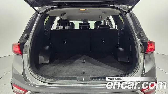 2020 Hyundai Santa Fe TM Diesel 2.0 2WD Sold VIN KMHS281BBLU291181 – rear exterior 2020 Hyundai Santa Fe TM Diesel 2.0 2WD Sold VIN KMHS281BBLU291181 – rear exterior
