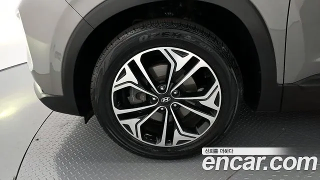 2019 Hyundai Santa Fe Tm Diesel 2,0 4wd Sold VIN KMHS281BDKU017811 – front exterior