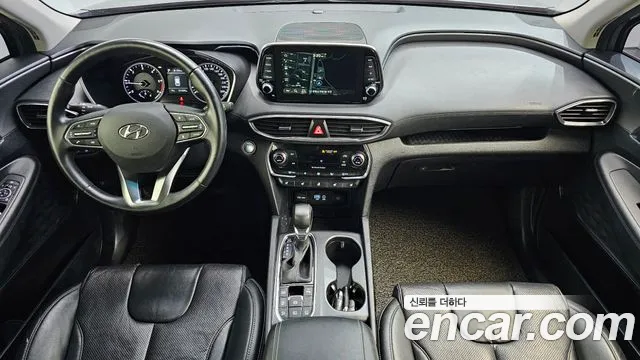 2019 Hyundai Santa Fe TM Diesel 2.2 4WD Sold VIN KMHS281CDKU007774 – rear exterior