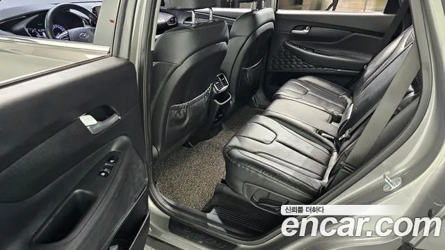 2019 Hyundai Santa Fe TM Diesel 2.2 4WD Sold VIN KMHS281CDKU007774 – side profile