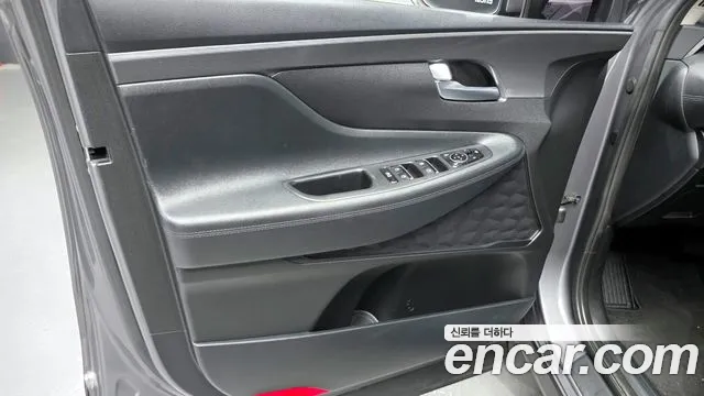 2021 Hyundai The New Santa Fe Diesel 2.2 2WD Sold VIN KMHS281HGMU313783 – engine bay