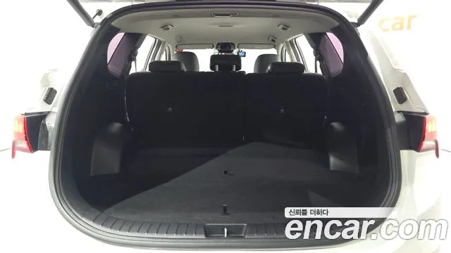 2021 Hyundai The New Santa Fe Diesel 2.2 2WD Sold VIN KMHS281HGMU388080 – rear exterior