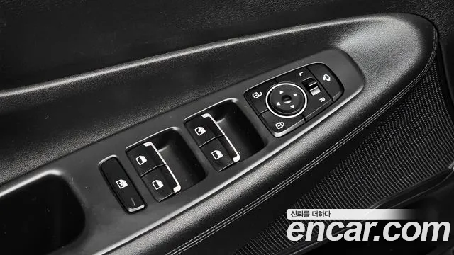 2022 Hyundai The New Santa Fe Diesel 2.2 2WD Sold VIN KMHS281HGNU421062 – rear exterior