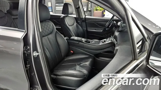 2022 Hyundai The New Santa Fe Diesel 2.2 2WD Sold VIN KMHS281HGNU421062 – engine bay