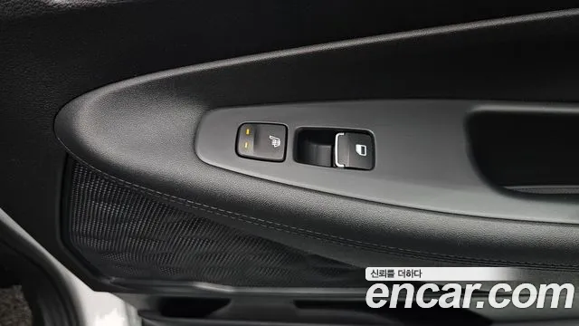 2022 Hyundai The New Santa Fe Diesel 2.2 2WD Sold VIN KMHS281HGNU428292 – rear exterior