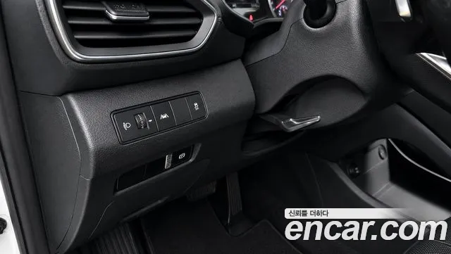 2021 Hyundai The New Santa Fe Diesel 2.2 4WD Sold VIN KMHS281HHMU379215 – interior seats