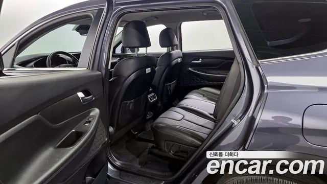 2021 Hyundai The New Santa Fe Gasoline 2.5T 4WD Sold VIN KMHS281LHMU366972 – front exterior 2021 Hyundai The New Santa Fe Gasoline 2.5T 4WD Sold VIN KMHS281LHMU366972 – front exterior