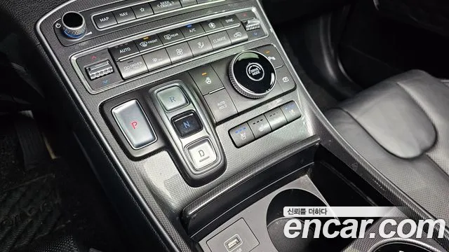 2022 Hyundai The New Santa Fe HEV 1.6 2WD Sold VIN KMHS3811BNU018993 – undercarriage