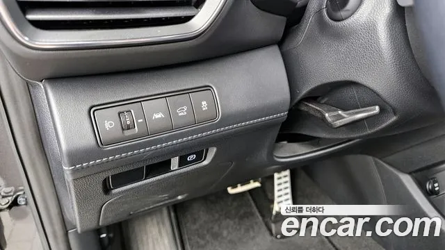2022 Hyundai The New Santa Fe HEV 1.6 2WD Sold VIN KMHS3811BNU030943 – undercarriage