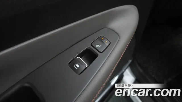 2019 Hyundai Santa Fe TM Gasoline 2.0T 2WD Sold VIN KMHS381ABKU044031 – engine bay 2019 Hyundai Santa Fe TM Gasoline 2.0T 2WD Sold VIN KMHS381ABKU044031 – engine bay