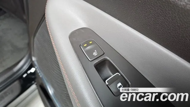 2019 Hyundai Santa Fe TM Gasoline 2.0T 4WD Sold VIN KMHS381ADKU042880 – dashboard