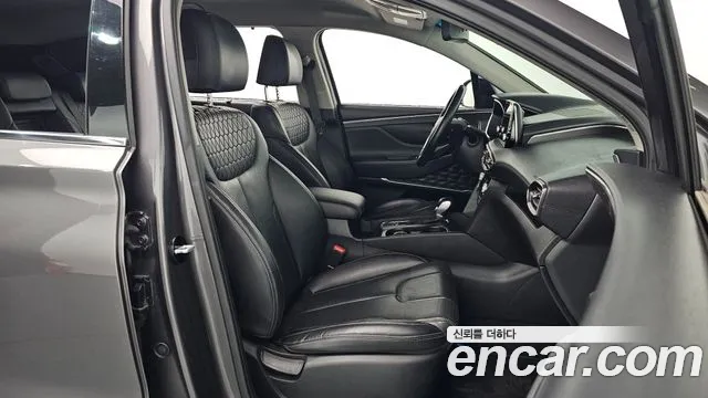 2019 Hyundai Santa Fe TM Gasoline 2.0T 4WD Sold VIN KMHS381ADKU137254 – trunk area