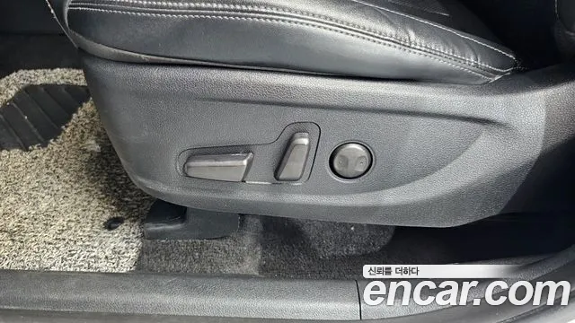 2019 Hyundai Santa Fe TM Diesel 2.0 2WD Sold VIN KMHS381BBKU018035 – photo 14 2019 Hyundai Santa Fe TM Diesel 2.0 2WD Sold VIN KMHS381BBKU018035 – photo 14