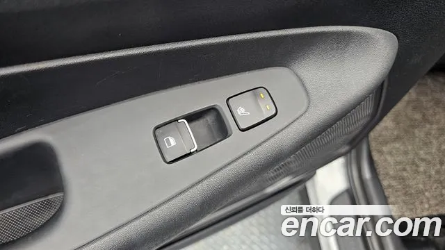 2019 Hyundai Santa Fe TM Diesel 2.0 2WD Sold VIN KMHS381BBKU018035 – photo 28 2019 Hyundai Santa Fe TM Diesel 2.0 2WD Sold VIN KMHS381BBKU018035 – photo 28