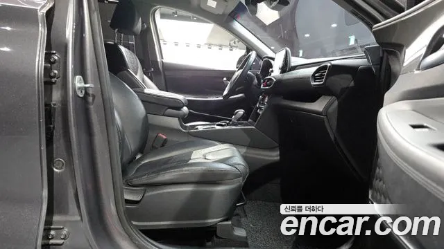 2019 Hyundai Santa Fe TM Diesel 2.0 2WD Sold VIN KMHS381BBKU066506 – engine bay 2019 Hyundai Santa Fe TM Diesel 2.0 2WD Sold VIN KMHS381BBKU066506 – engine bay