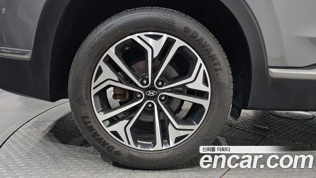 2019 Hyundai Santa Fe TM Diesel 2.0 2WD Sold VIN KMHS381BBKU085248 – side profile